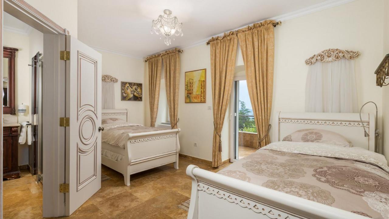 Apartments Villa Bv Abbázia Kültér fotó